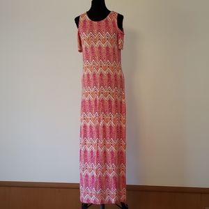 Cold shoulder maxi dress